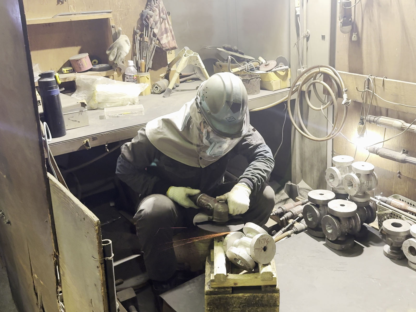 作業 - グラインダー